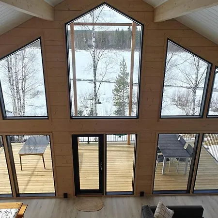 Villa New Modern Log Akasjoensuu